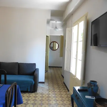 Departamento Con Balcon Apartment *