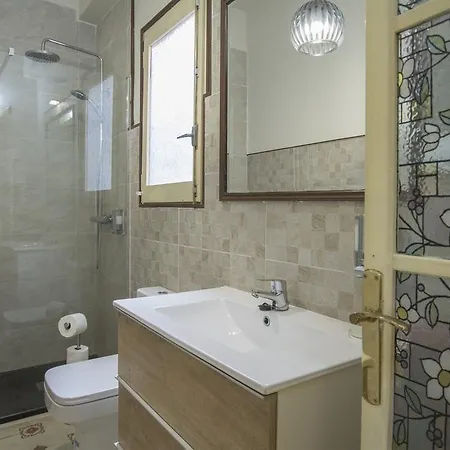 Departamento Con Balcon Apartment *
